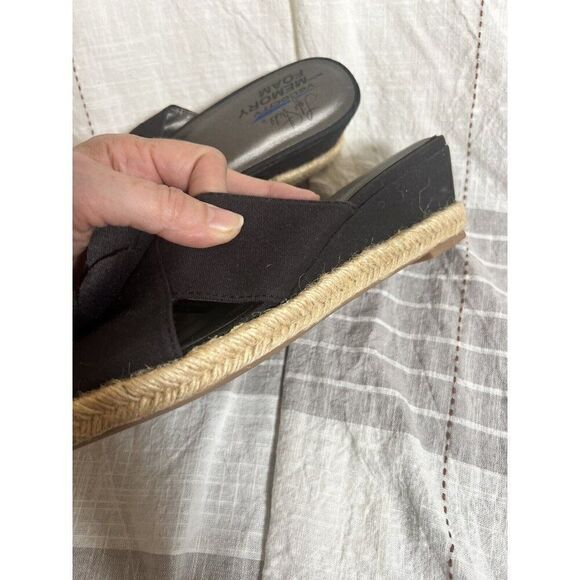 Life Stride Velocity Memory Foam Wedge Sandals 9M Espadrille Black Flower. M3 - Picture 4 of 7